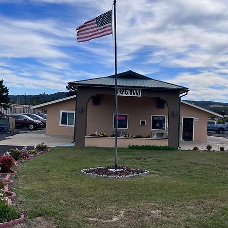 Ozark Inn Mena Екстериор снимка