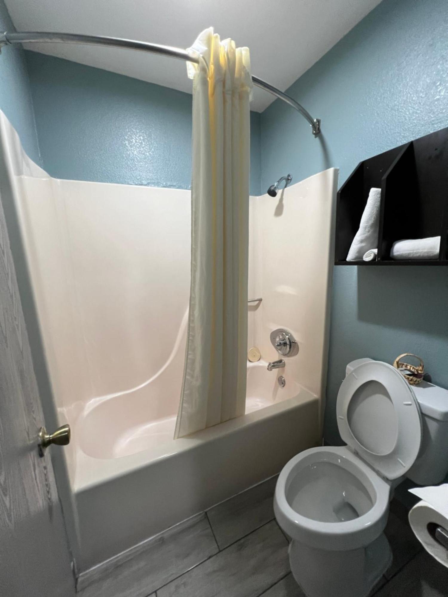 Ozark Inn Mena Екстериор снимка